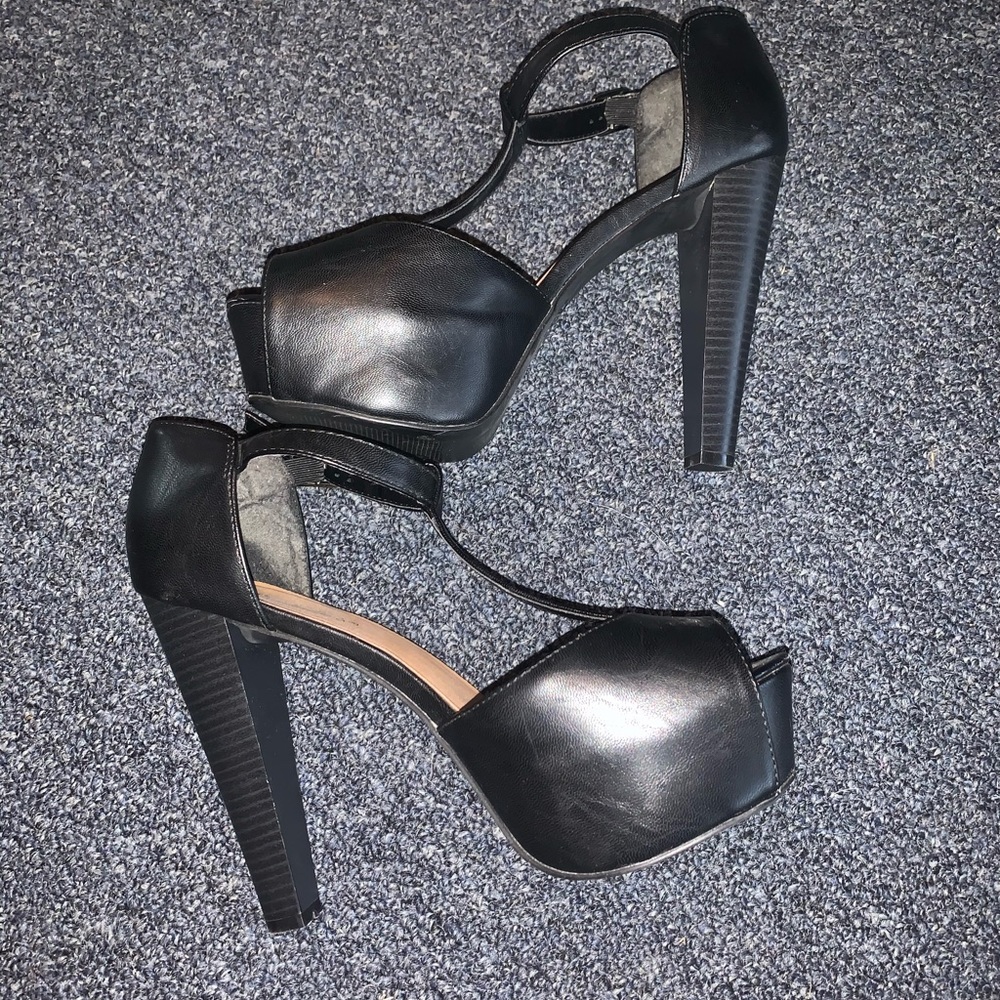 Black Heels